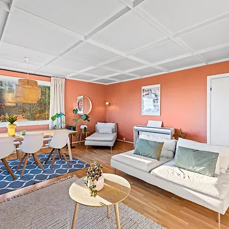 Βίλα The View In *